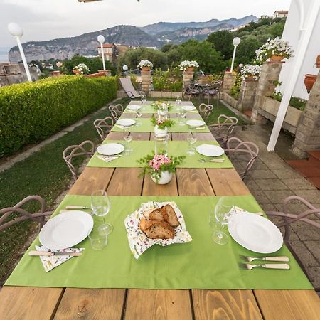 Shanti Home - Restaurant Di Aversano Salvatore ซอร์เรนโต ภายนอก รูปภาพ