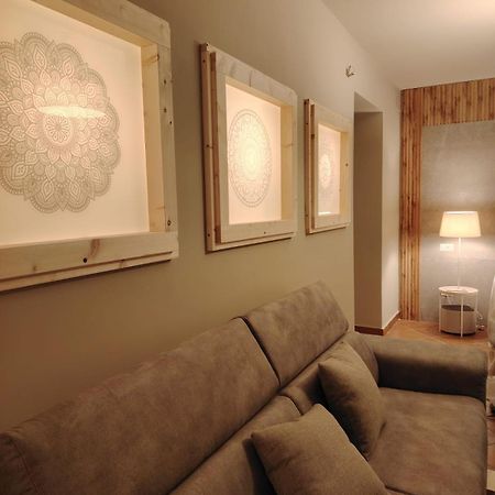 Shanti Home - Restaurant Di Aversano Salvatore ซอร์เรนโต ภายนอก รูปภาพ