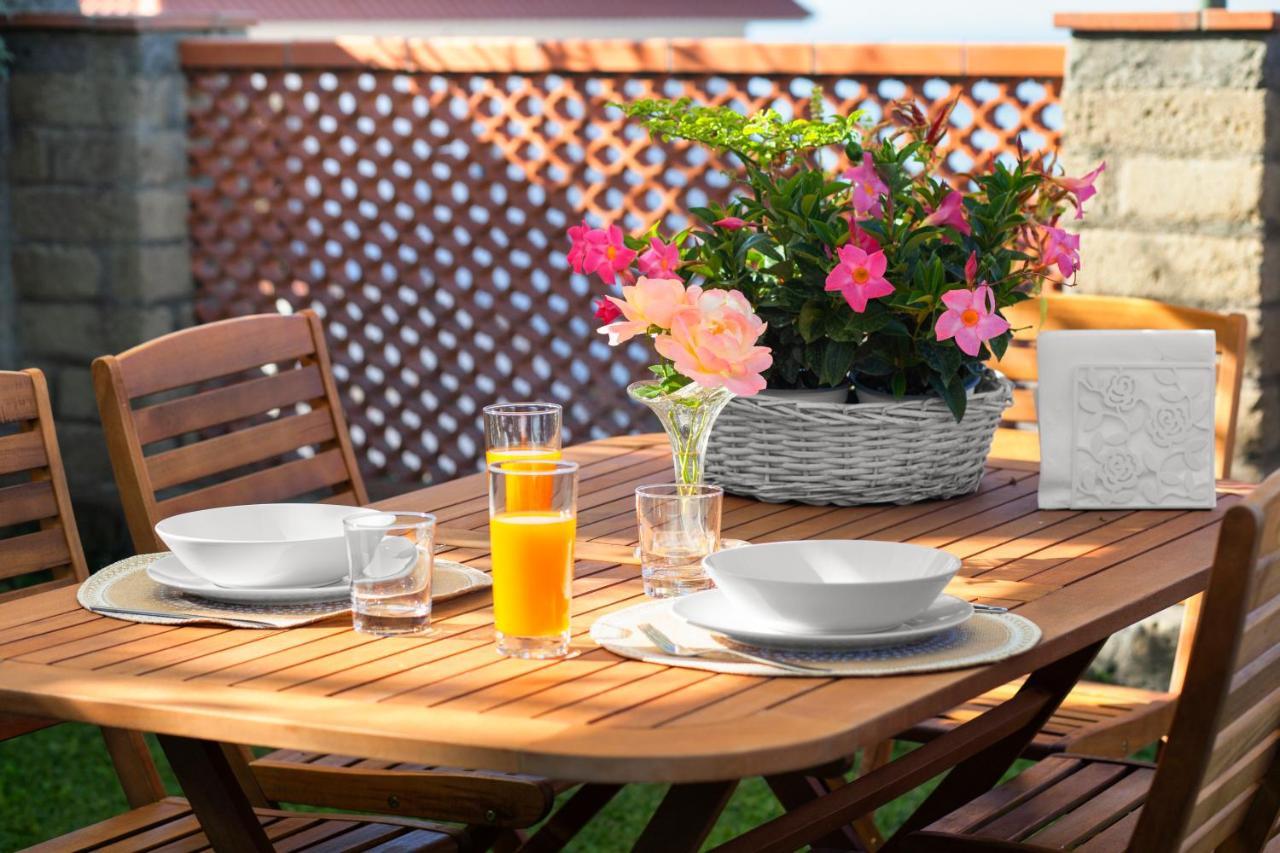 Shanti Home - Restaurant Di Aversano Salvatore ซอร์เรนโต ภายนอก รูปภาพ